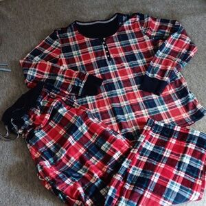 Nautica cozy plaid pjs/lounge set